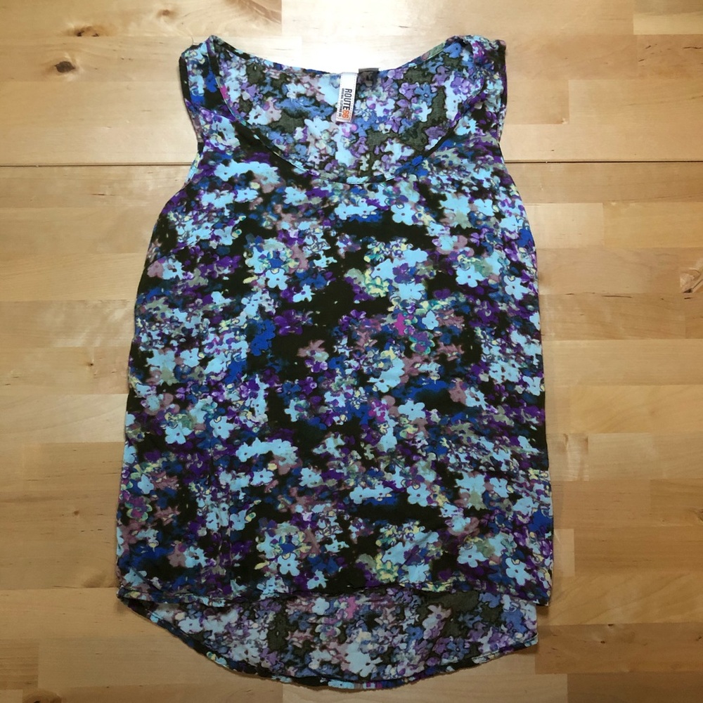 3for$10🌸 Route66 Floral Tank Top Size Small